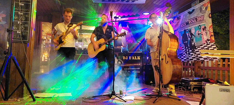 DJ Falk mit Band